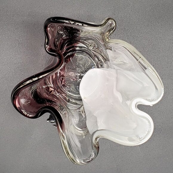 Makora Krosno Clear White Amethyst Blown Art Hankerchief Glass Vase - Picture 5 of 9